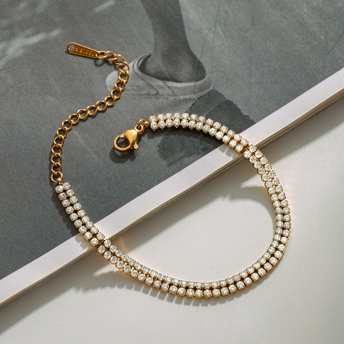Titanium steel jewelry, stainless steel layered bracelets, light luxury high-end non-fading jewelry, tennis chains
