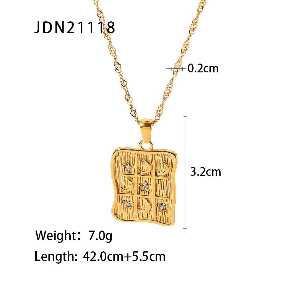 French  Retro Titanium Steel Heart Necklace Stainless Steel Zircon Heart Pendant Necklace for Women