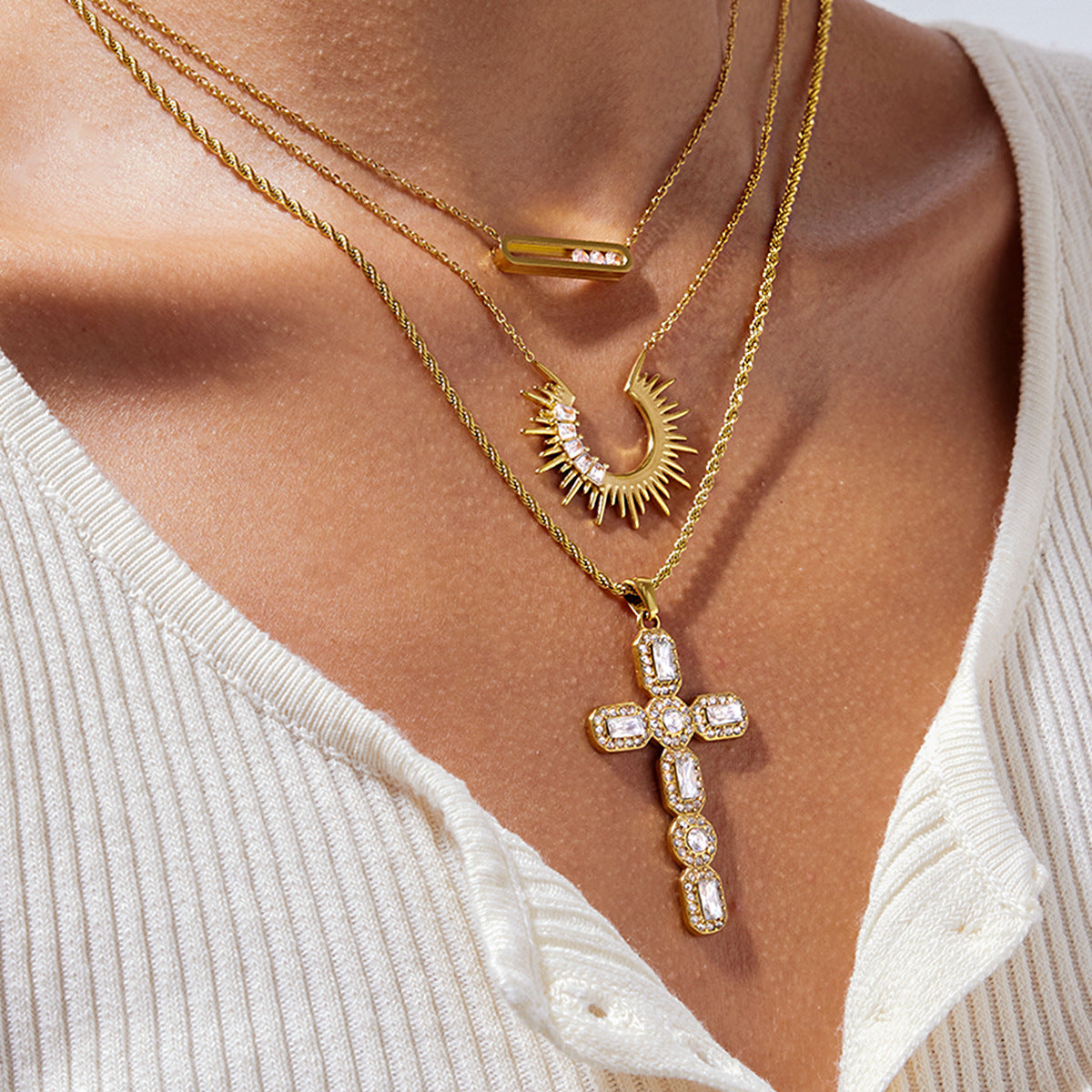 Rhinestone titanium steel necklace does not fade light luxury clavicle chain stainless steel jewelry high-end