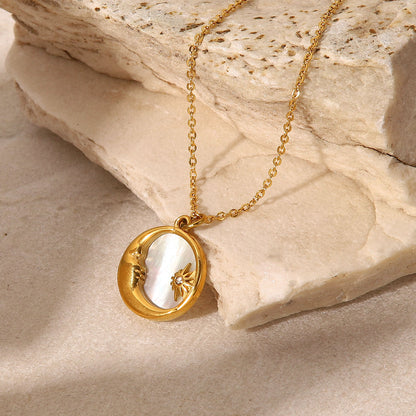 French  Retro Titanium Steel Heart Necklace Stainless Steel Zircon Heart Pendant Necklace for Women