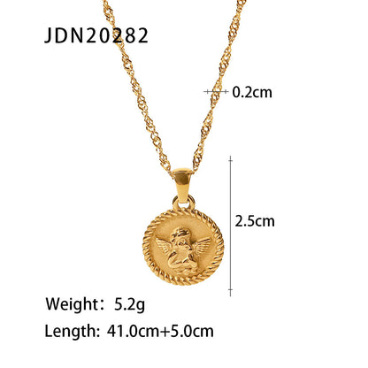 French  Retro Titanium Steel Heart Necklace Stainless Steel Zircon Heart Pendant Necklace for Women