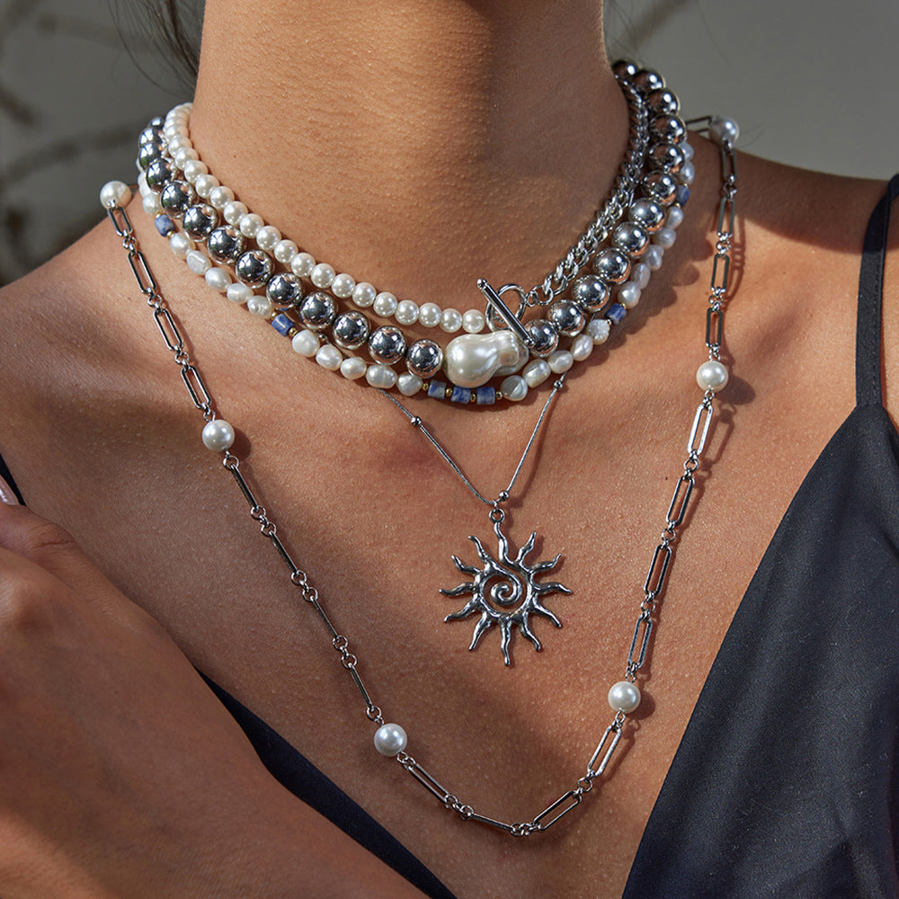 Stainless steel holiday jewelry titanium steel necklace light luxury high-end clavicle chain