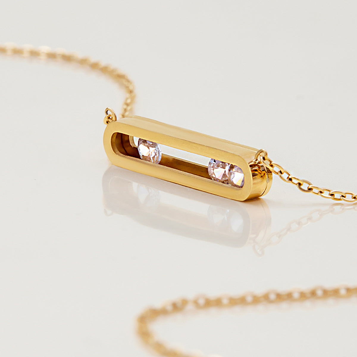 Rhinestone titanium steel necklace does not fade light luxury clavicle chain stainless steel jewelry high-end