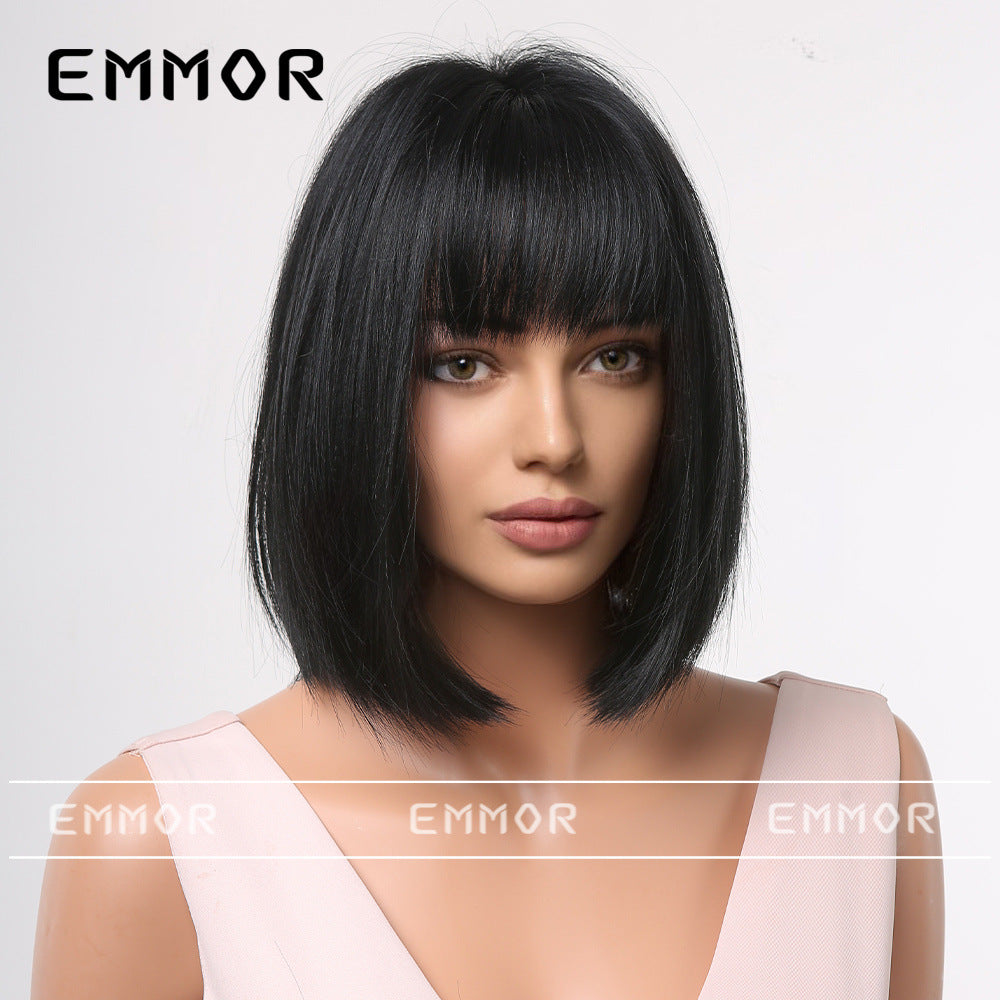 Gradient Gray Bob Shoulder-Length Wig Short Hair Full Wig