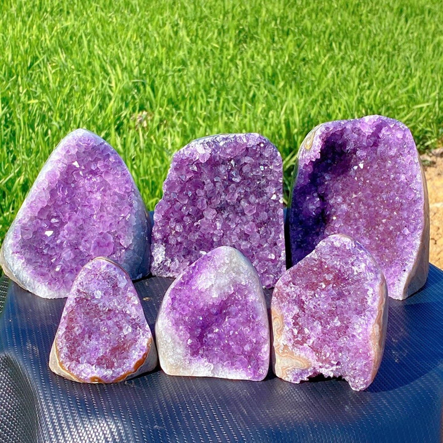 Raw Amethyst Geode Specimen for Healing & Chakra Balancing - Natural Rough Crystal Cluster for Spiritual Wellness & Office Decor