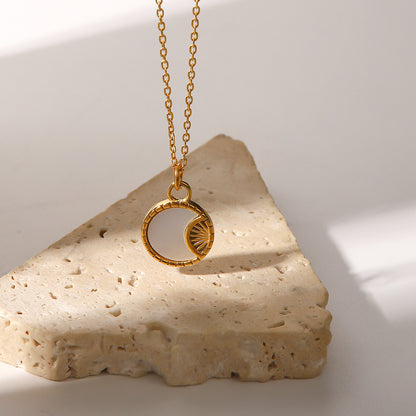 French  Retro Titanium Steel Heart Necklace Stainless Steel Zircon Heart Pendant Necklace for Women