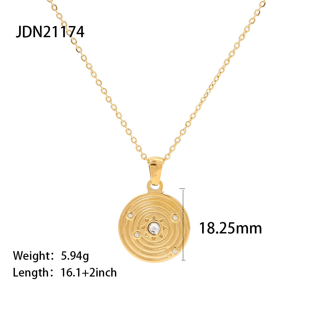 French  Retro Titanium Steel Heart Necklace Stainless Steel Zircon Heart Pendant Necklace for Women
