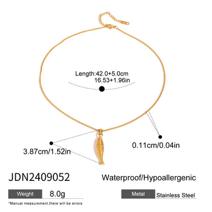 Stainless steel holiday jewelry titanium steel necklace light luxury high-end clavicle chain